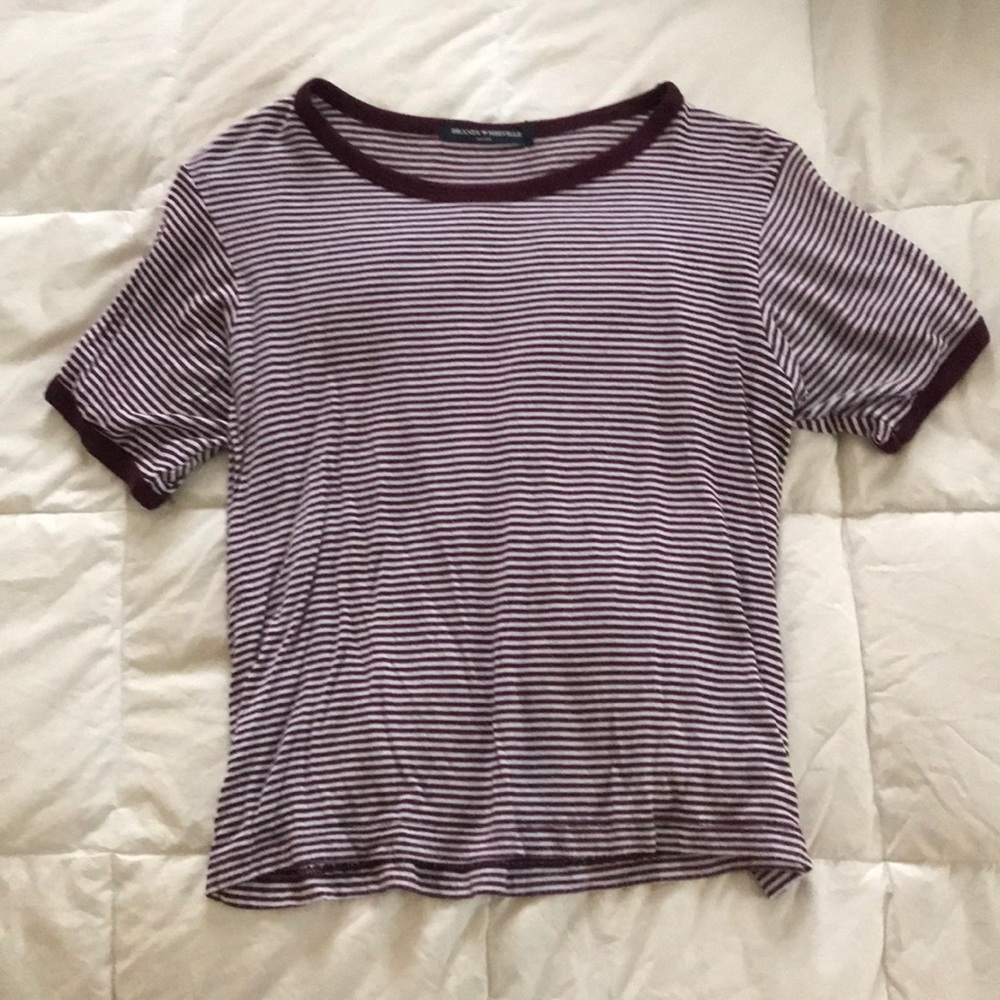 ⚡️BRANDY MELVILLE | Classic Maroon Stripped Tee